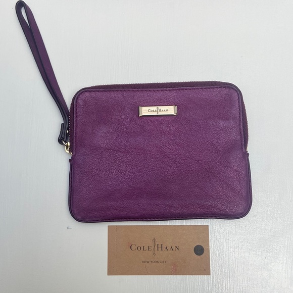 Cole Han Leather Large Cosmetic Bag and Wristlet - Picture 3 of 4